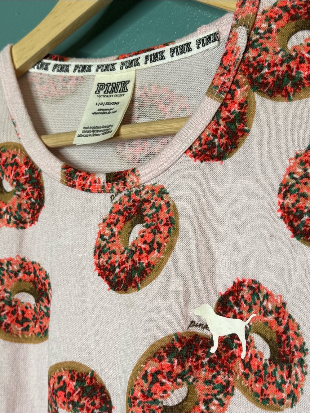 PINK Victoria's Secret Women’s Light Pink Donut Print long Sleeve sleep shirt Lg